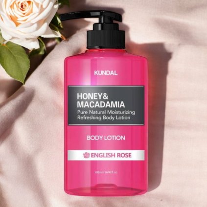 Kundal Honey&Macadamia Body Lotion - Vyživující, hydratační tělové mléko s medem s vůní ENGLISH ROSE - 500 ml