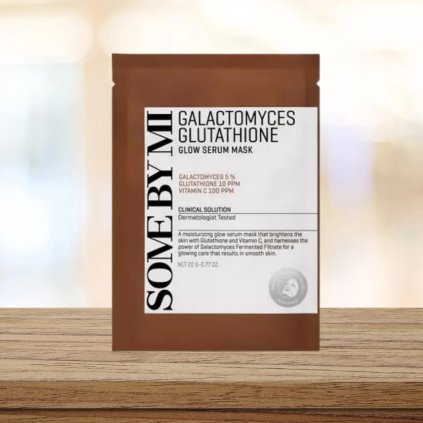SOME BY MI - Galactomyces Glutathione Glow Serum Sheet Mask - Rozjasňující plátýnková maska s fermenty - 22 g