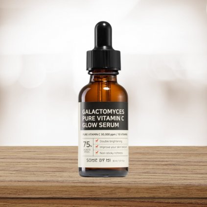 SOME BY MI - Galactomyces Pure Vitamin C Glow Serum - Rozjasňující sérum s galactomyces a vitamínem C - 30 ml