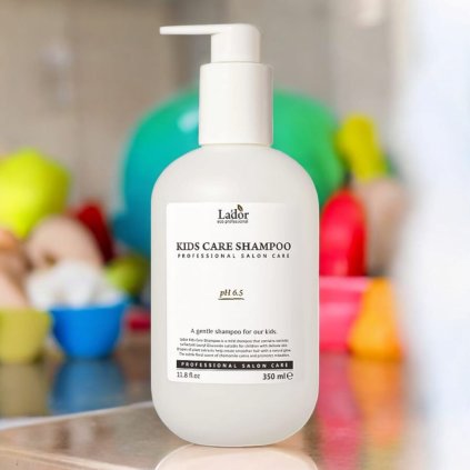 Lador -  Kids Care Shampoo - Dětský šampon bez sulfátů a dalších škodlivých látek - 350 ml