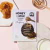 B.O.M. - Honey and Milk Vitamin Mask - Rozjasňující plátýnková maska s medem a mlékem - 25 ml