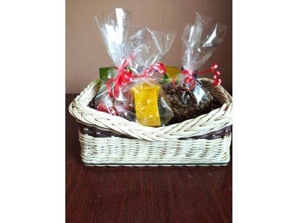 Dárkový košík s výkrojem