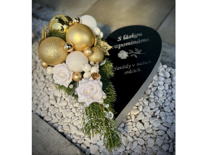 Černé srdce - zlaté zdobení - ODESLÁNÍ 9.12.