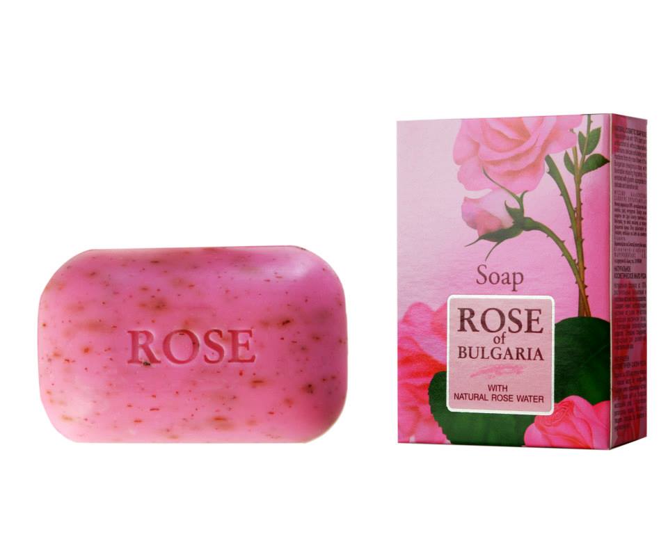 BioFresh přírodní růžové mýdlo s peelingovým efektem 100 g