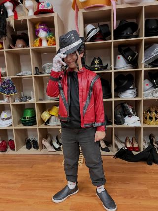 Takoví fešáci k nám chodí!!!! #kosteam#ostrava#jackson#costume#pujcovna