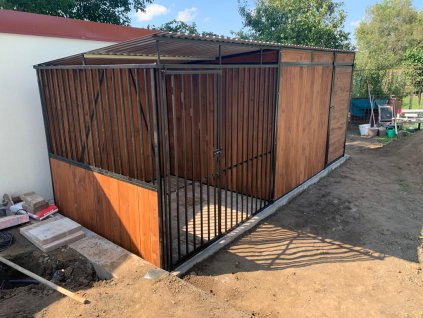 ČERNÝ KOTEC S ÚLOŽNÝM PROSTOREM 5x2m (2x2m+3x2m)