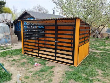 PANELOVÝ ČERNÝ KOTEC BASTIAN - 3x2m
