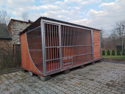 POZINKOVANÝ KOTEC S ÚLOŽNÍM PROSTOREM 3x2m + 1x2m