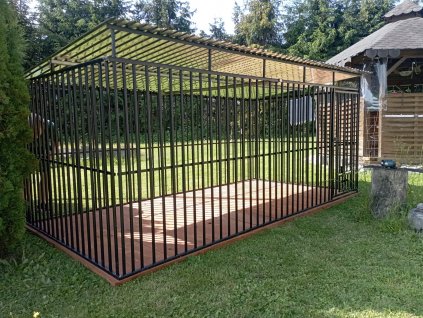 SCOOBY - Kovový koterec 4x2m