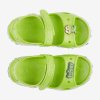 7456 8861 632 1546 yogi party greenkhaki grey hero amulet 004