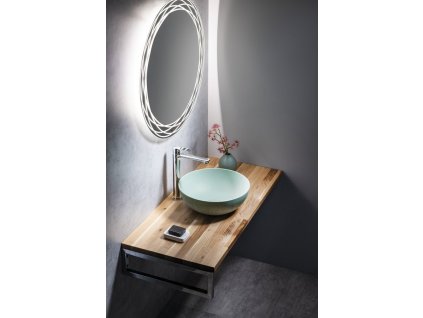 wd100 70.197534135878632