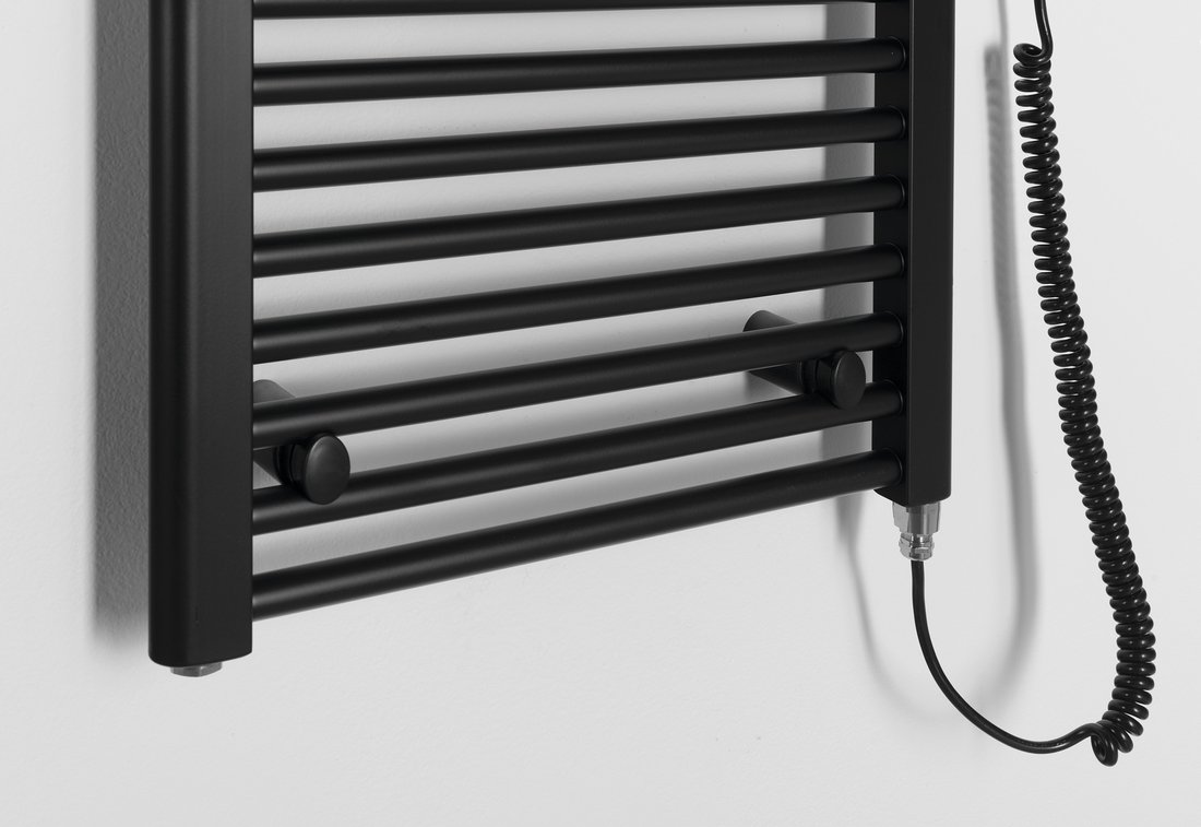 Aqualine DIRECT-E elektrické otopné těleso rovné 450x1320 mm; 400 W; černá