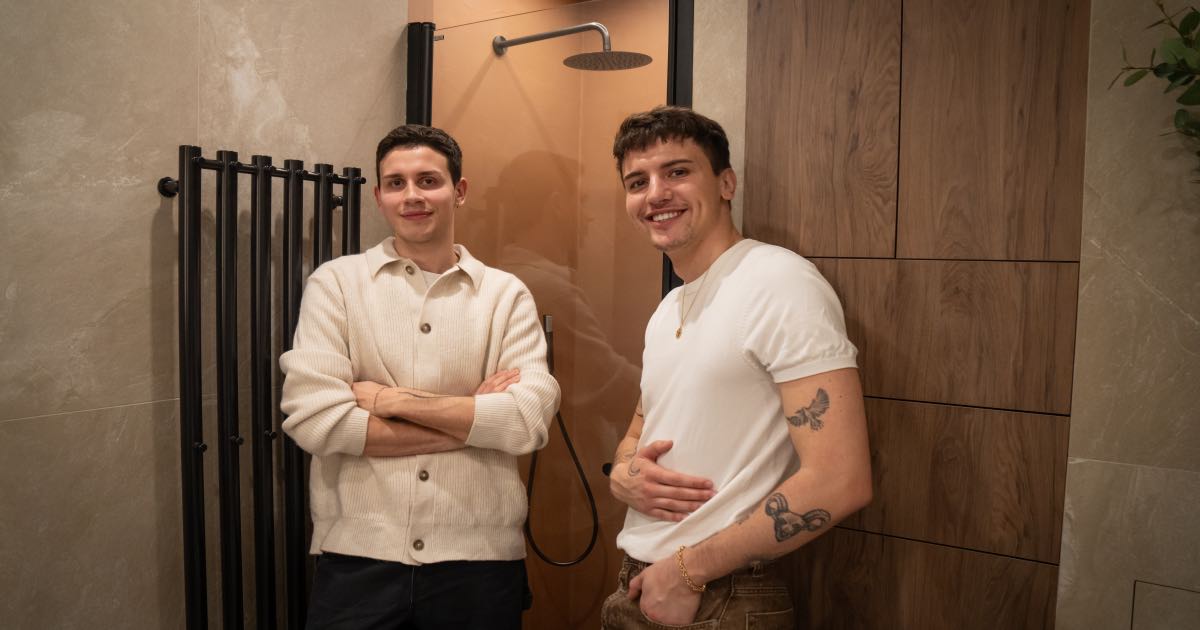 Když je koupelna srdcem bytu: Realizace u Luboše Kulíška a Jana Hrdličky