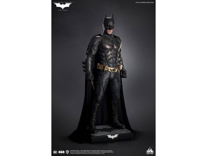 x qs tdkbatmanstatue dlxed