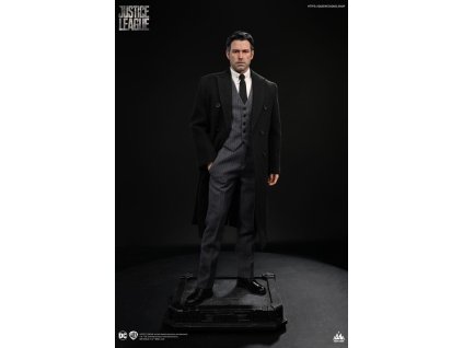 x qs justiceleaguebrucewayne