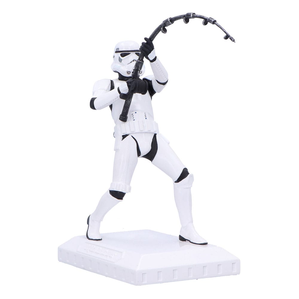 Nemesis Now Original Stormtrooper Figure What a Catch 16 cm