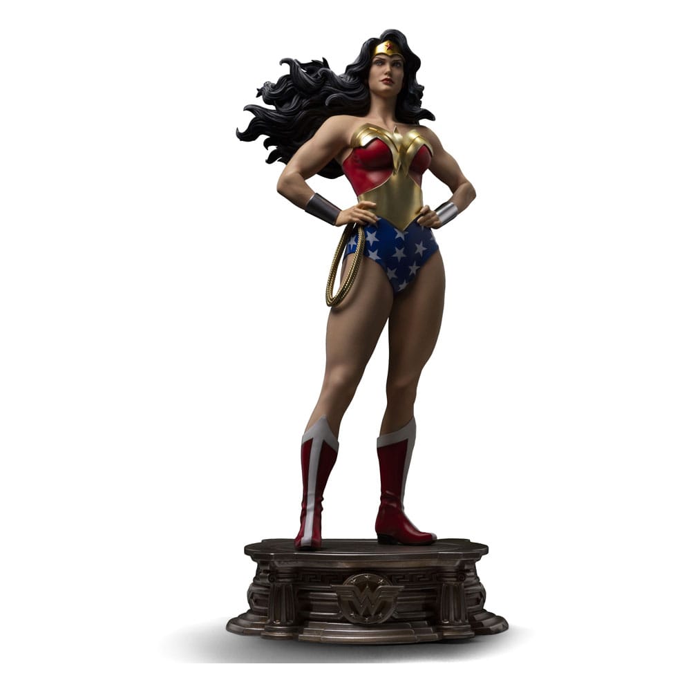 Iron Studios Wonder Woman socha DC Comics Legacy Replica 1/4 velikost 56 cm