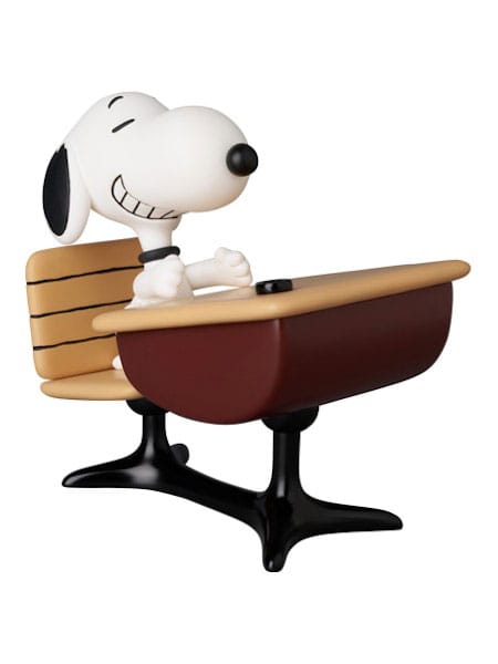 Medicom Peanuts UDF Series 18 Mini Figure Snoopy with desk 9 cm