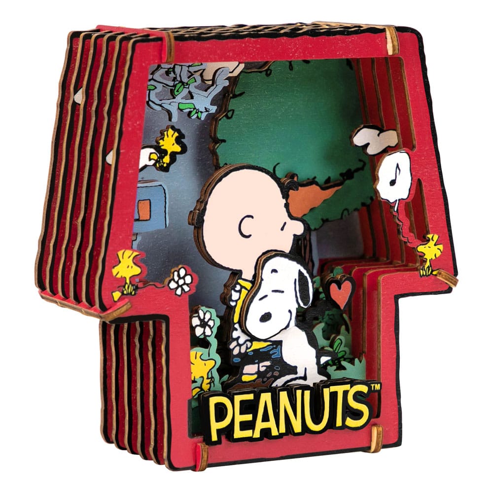 Pantasy Peanuts Puremind Model Kit Wooden Theater Healing Hug