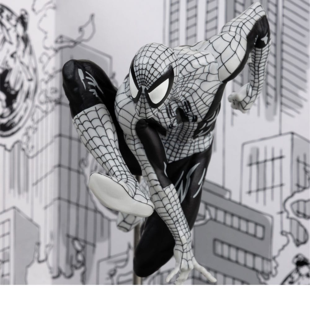 McFarlane Toys Marvel Collection PVC soška 1/10 Spider-Man (Spider-Man #6)(Line Art)(Gold Label) 10 cm