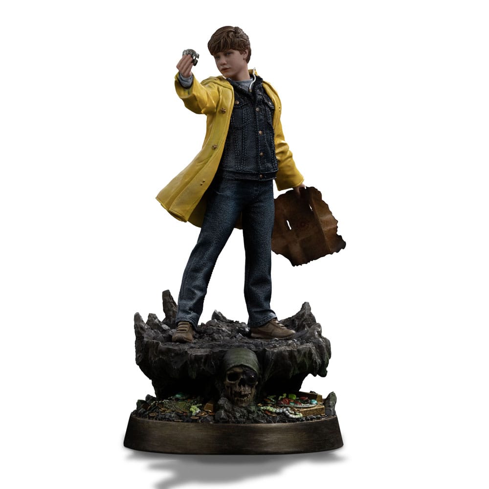Iron Studios The Goonies Art Scale soška 1/10 Mikey Walsh (40th anniversary) 21 cm