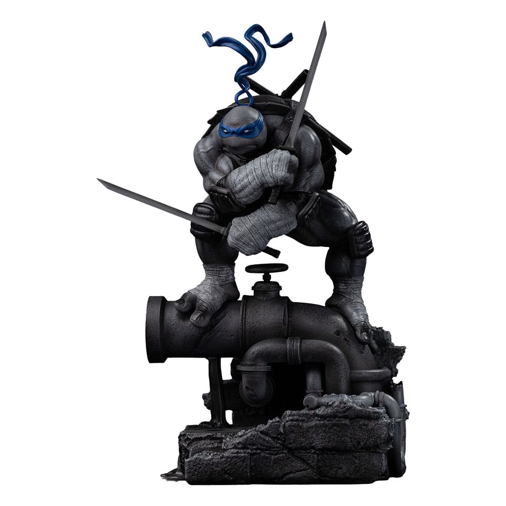 Iron Studios Teenage Mutant Ninja Turtles Art Scale soška 1/10 Leonardo Black and White Variant 26 cm heo exclusive