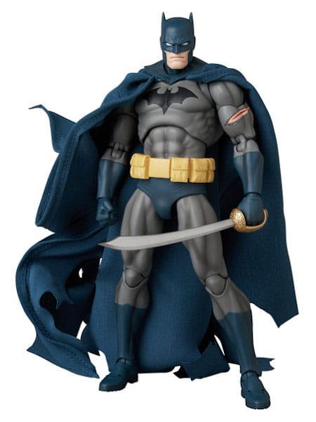 Medicom DC Comics MAFEX akční figurka Batman Damage Ver. (Batman: Hush Ver.) 16 cm