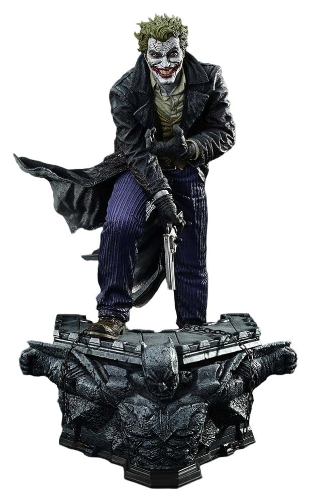 Prime 1 Studio DC Comics Ultimate Premium Masterline Series Soška 1/4 The Joker (Concept Design by Lee Bermejo) 53 cm