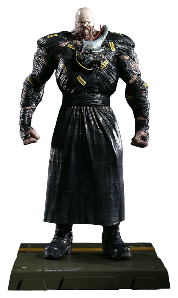 Resident Evil 4 Capcom Figure Builder Creator's Model soška Nemesis 43 cm