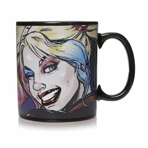 Half Moon Bay DC Comics - měnící se hrnek - Harley Quinn