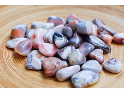 Achát růžový Botswana velikost M/L