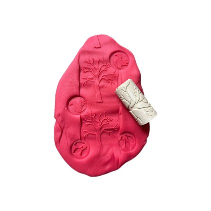 otiskovaci_valecek_podzimni_strom_na_modelinu