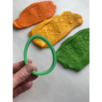 vykrajovatko_na_modelinu_vajicko_smyslohrani