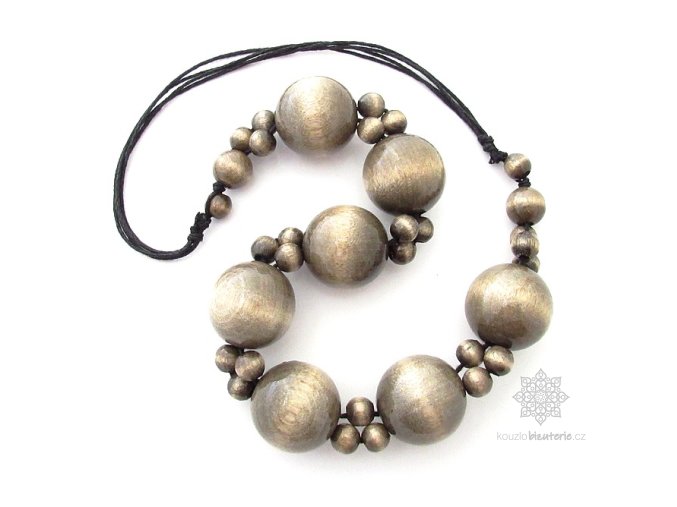 Dřevěné korále Amálka