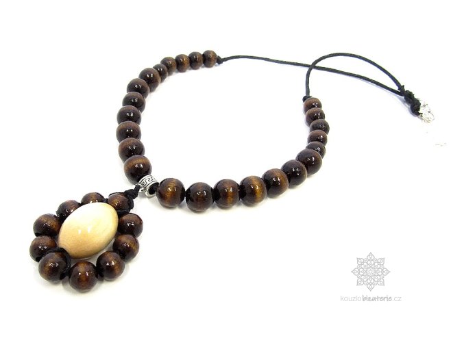 dřevěné korále vícebarevné