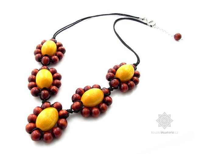 dřevěné korále vícebarevné
