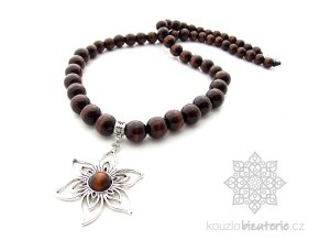 Dřevěné korále hnědé