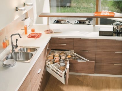 15313 k blum antaro d 600 mm 65 kg biela sw space corner syncromotion