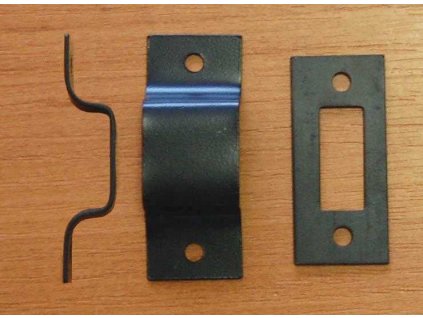 Protiplech k zástrči rovný černý 45x20/22x9mm