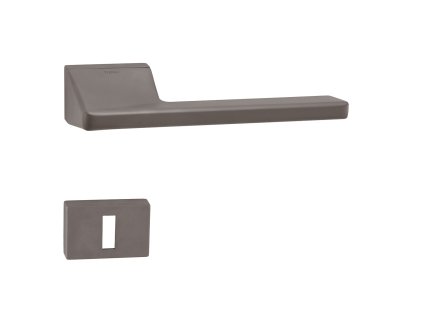 7477336d88690be9beb7be270414716f