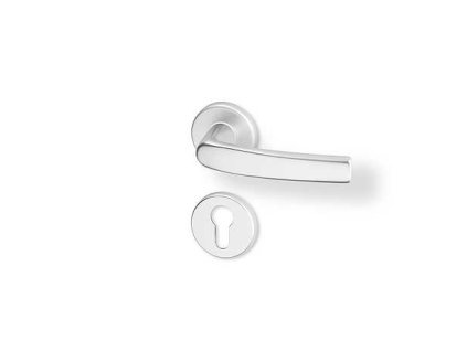 LARA R PZ F1 str elox a34938717 10638