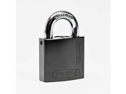Visaci zamek GAMA PRO 60 12 OS 3 klice otevreny oblouk cerny a68587555 10638