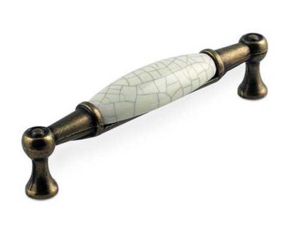 Uchytka SIRO 1699 107 96 107mm staromosaz brinyr porcelan popraskany PC5 ZN48 a86766585 10638