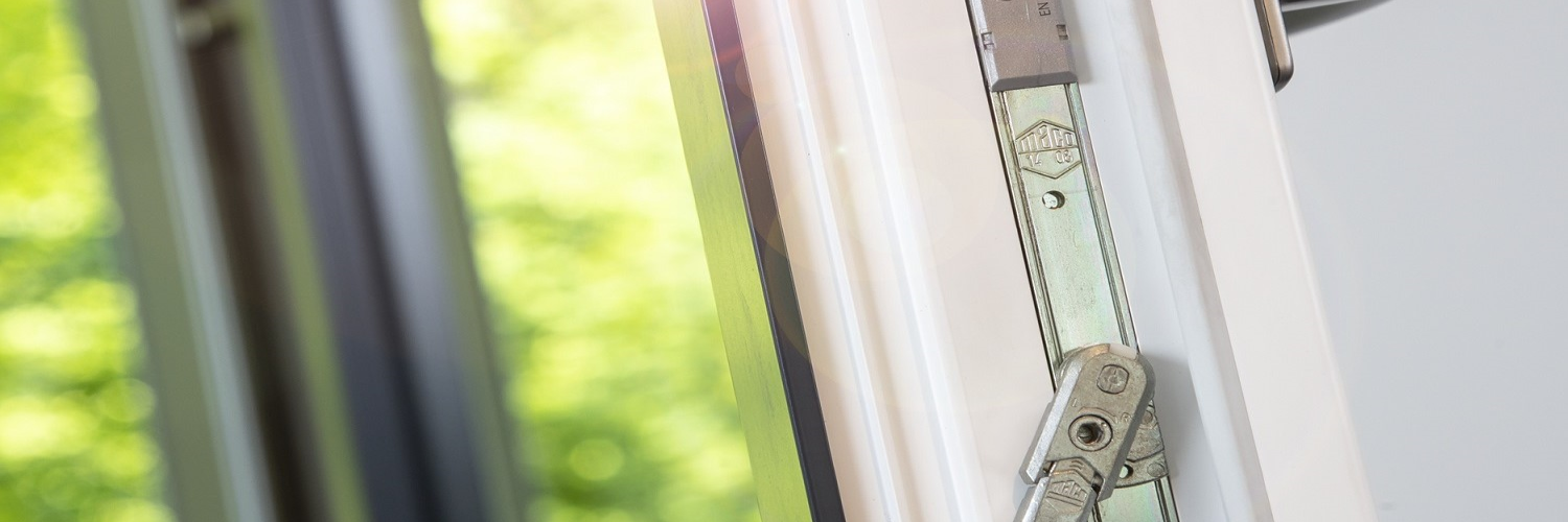 Okenní kování MACO