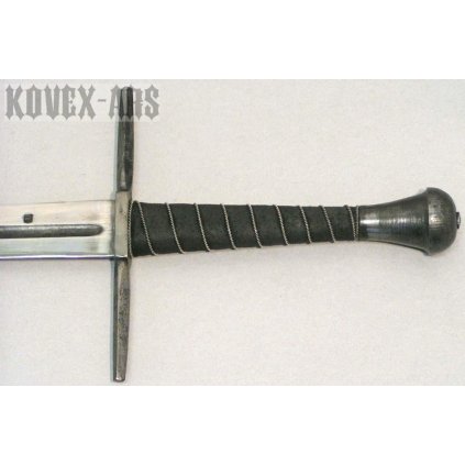 One-and-a-half handed sword