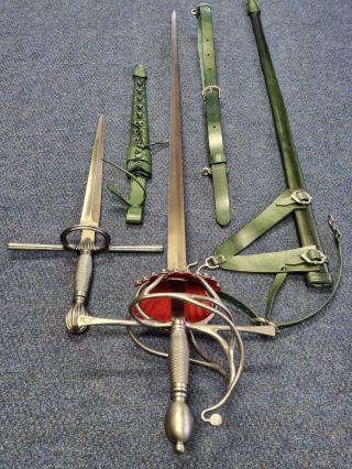 Just finished the order, this time standing out in green.