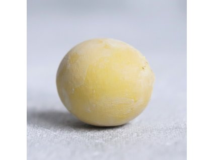 Sušený ořech:fruit ball žlutá detail kus