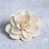 Dřevěná růže květ - smetanová detail