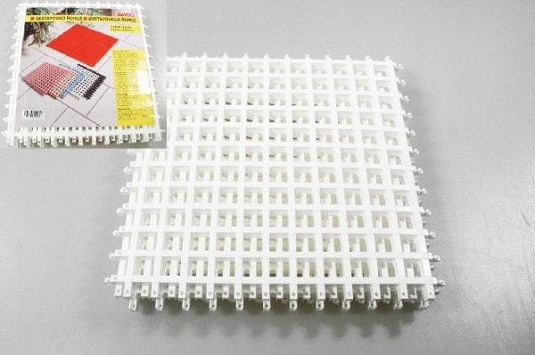 Rohož sestavovací 4ks 25x25cm  CZ bílá KUTIL Sklad7 325580.00