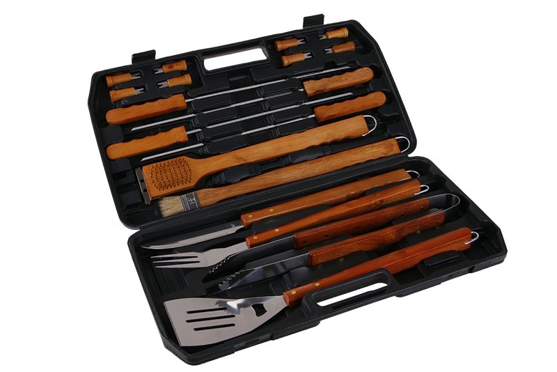Grilovací nářadí dřevo/nerez 18ks v kufříku  BBQ KUTIL Sklad7 8043077.00